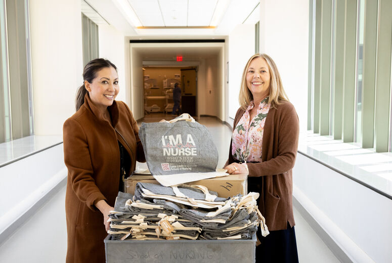 School of Nursing leadership and faculty delivering tote bags to the LLUH nursing departments.